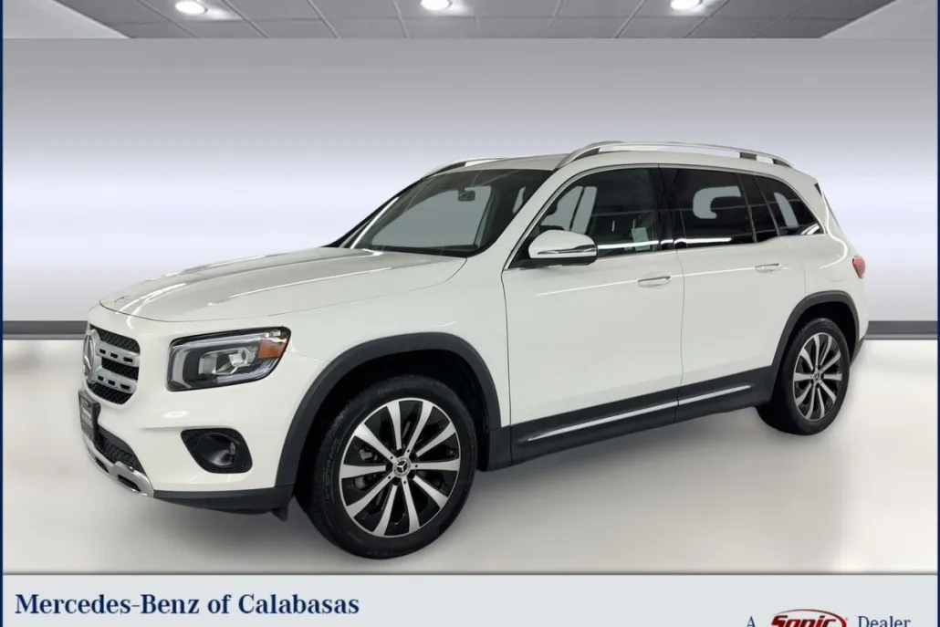 2020 Mercedes Benz GLB 250 photo 1