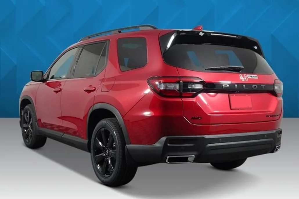 2025 Honda Pilot Black Edition photo 1