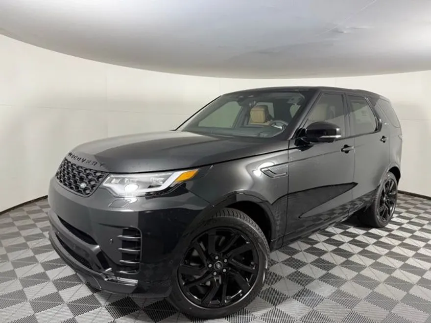 2025 Land Rover Discovery SE photo 1