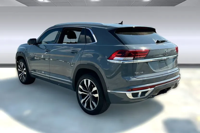 2023 Volkswagen Atlas Cross Sport V6 SEL Premium R-Line photo 1