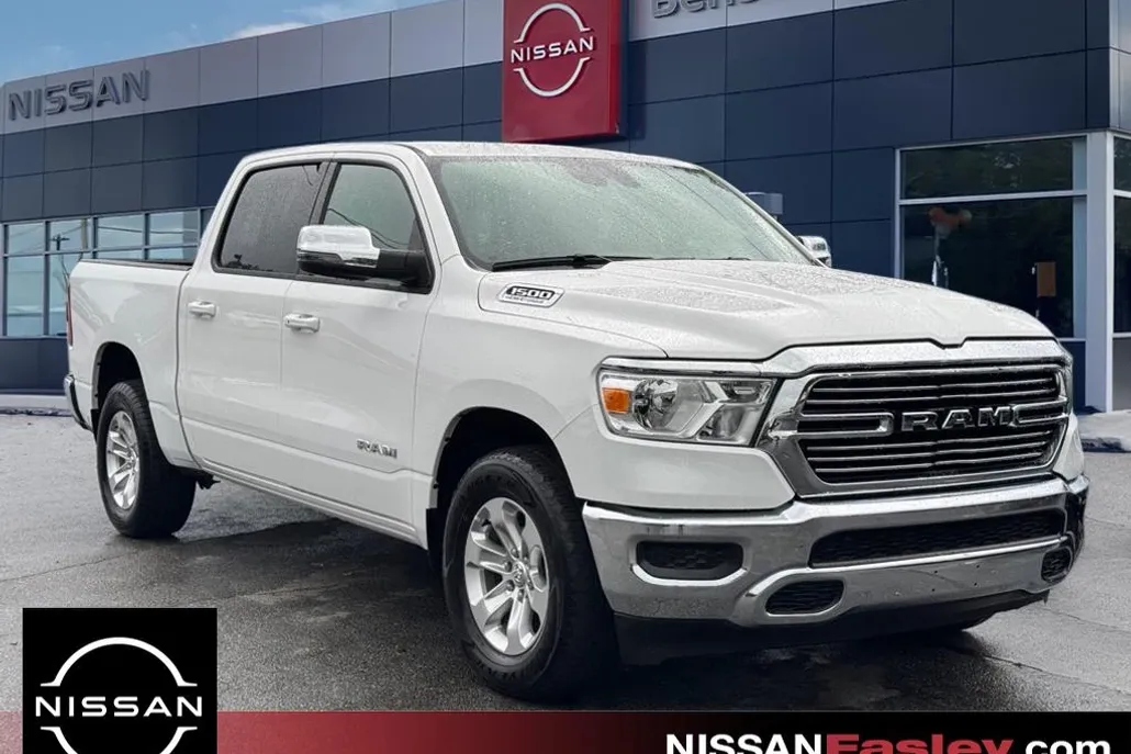 2024 Ram 1500 Laramie photo 1