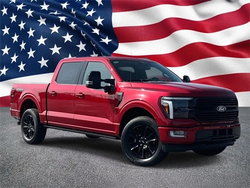 2025 Ford F-150 Platinum photo 1