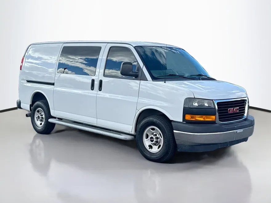2019 Gmc Savana 2500 Cargo photo 1