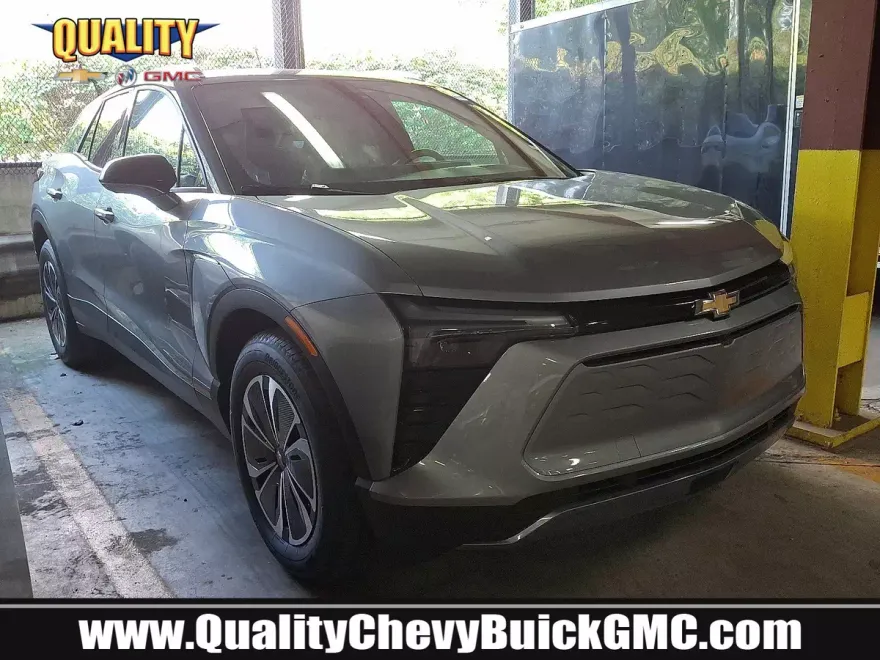 2025 Chevrolet Blazer EV photo 1