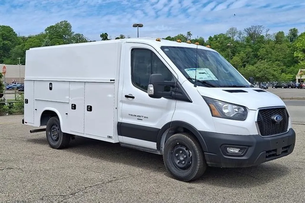2024 Ford Transit photo 1