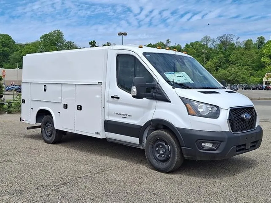 2024 Ford Transit photo 1