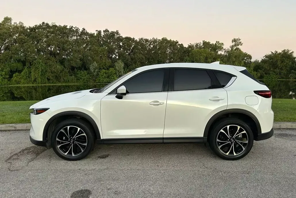 2022 Mazda CX-5 2.5 S Premium photo 1