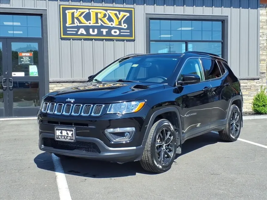 2019 Jeep Compass Latitude photo 1