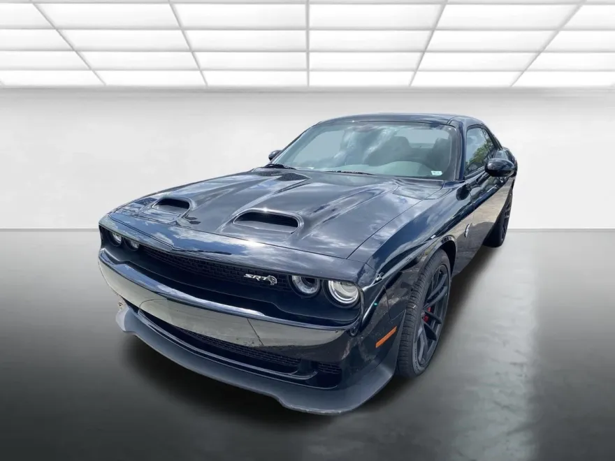 2023 Dodge Challenger SRT8 Hellcat photo 2