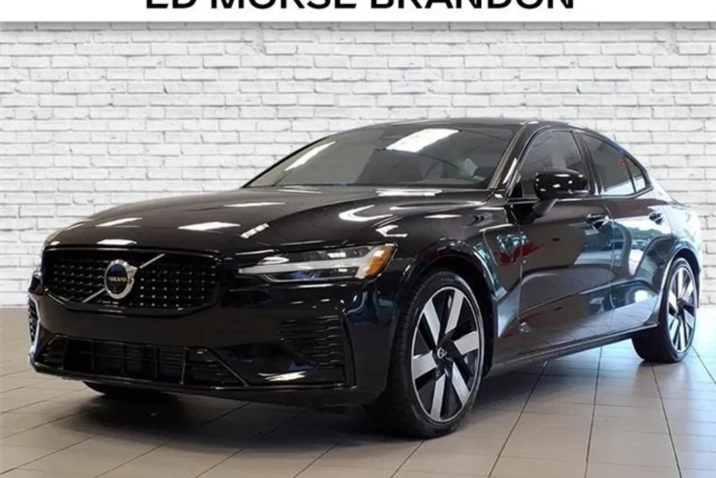 2024 Volvo S60 Recharge Ultimate photo 1