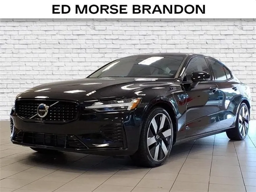 2024 Volvo S60 Recharge Ultimate photo 1