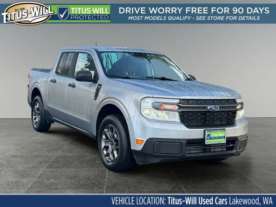 2024 Ford Maverick XLT photo 1