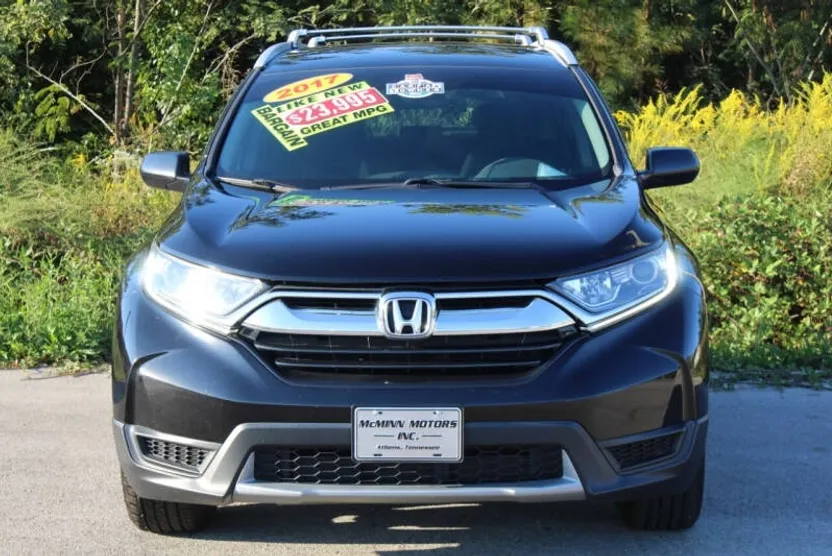 2017 Honda CR-V LX photo 1