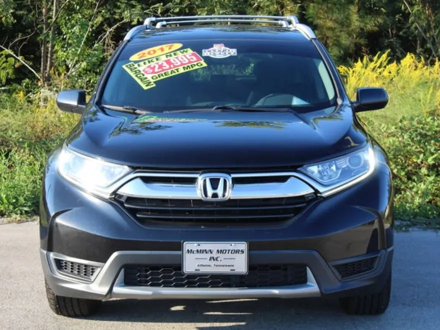 2017 Honda CR-V LX photo 1