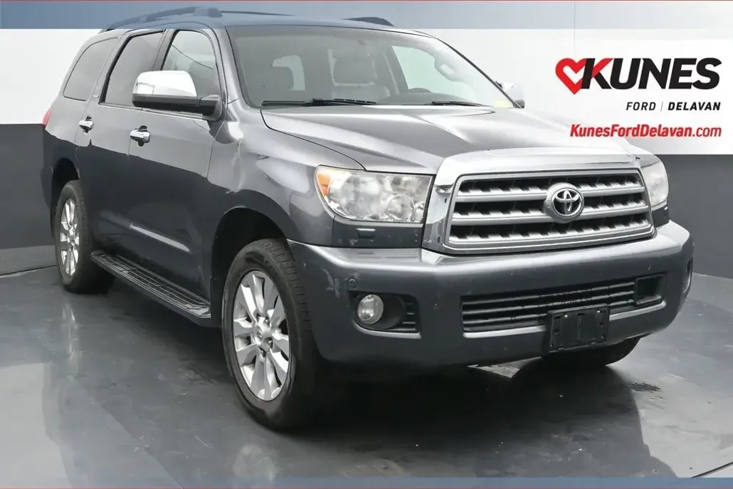2011 Toyota Sequoia Platinum photo 1