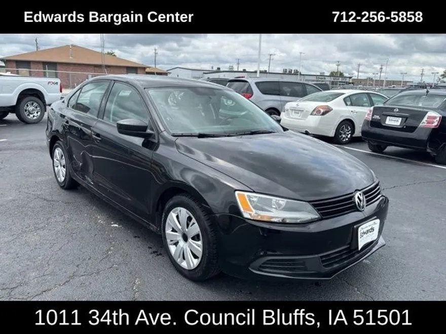 2011 Volkswagen Jetta 2.0 Base photo 1