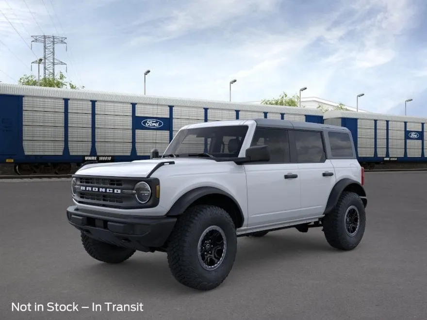 2025 Ford Bronco Base photo 1