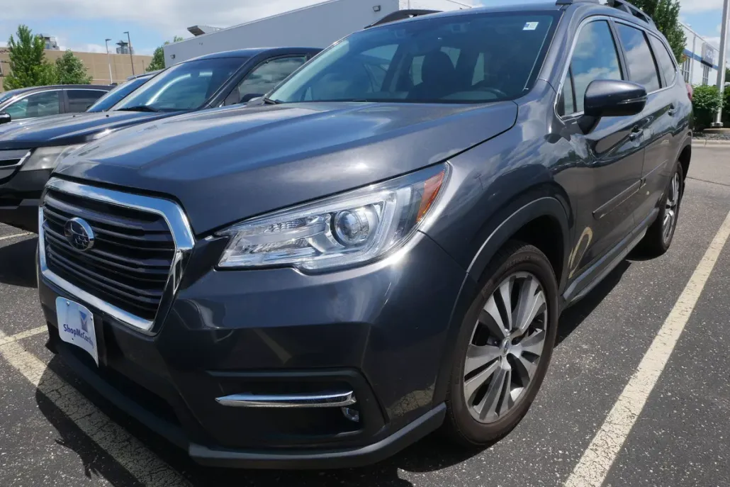 2021 Subaru Ascent Limited photo 1