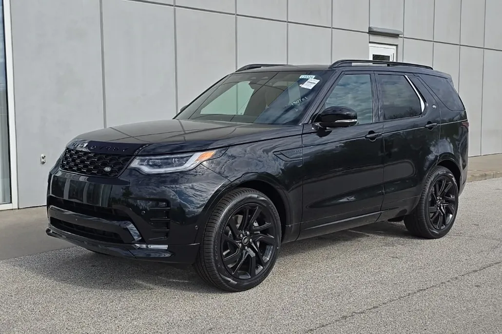 2025 Land Rover Discovery SE photo 1