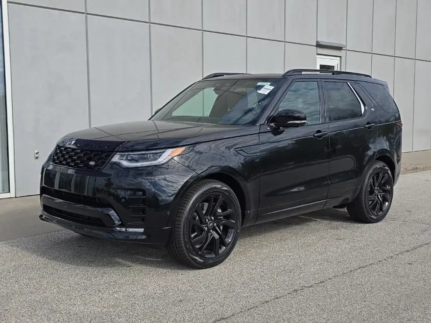 2025 Land Rover Discovery SE photo 1