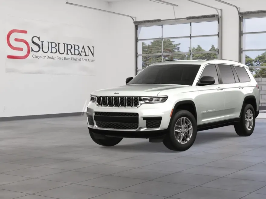 2025 Jeep Grand Cherokee Laredo X photo 1