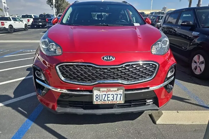2021 Kia Sportage EX photo 1