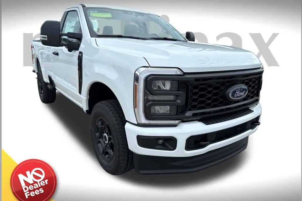 2025 Ford F-350 photo 1