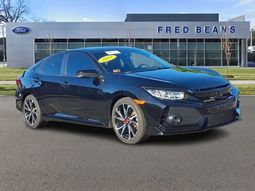 2017 Honda Civic Si photo 1