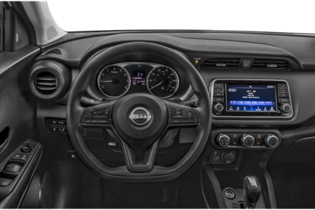 2025 Nissan Kicks Play S photo 4