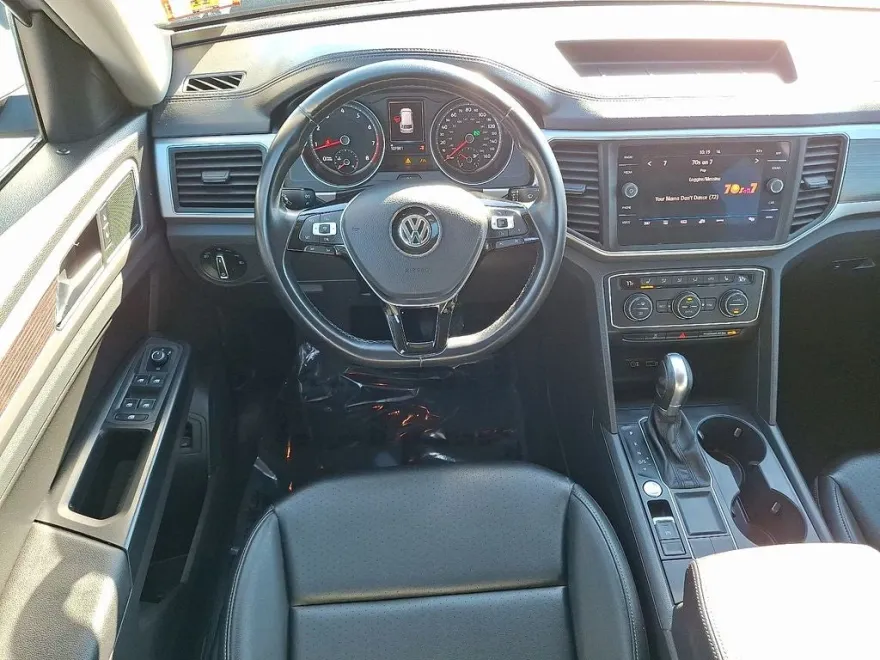 2018 Volkswagen Atlas SE Technology photo 1