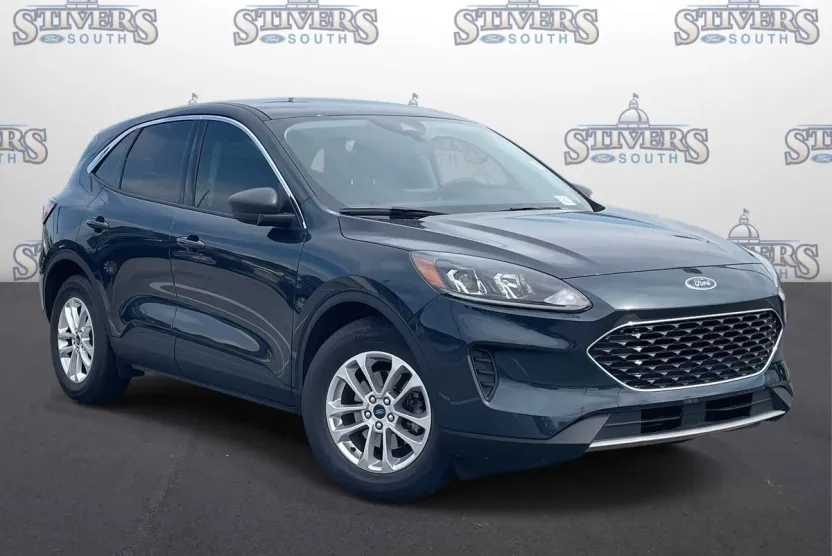2022 Ford Escape SE photo 1