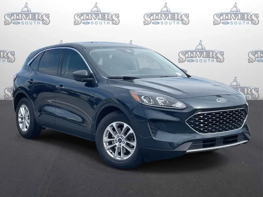 2022 Ford Escape SE photo 1