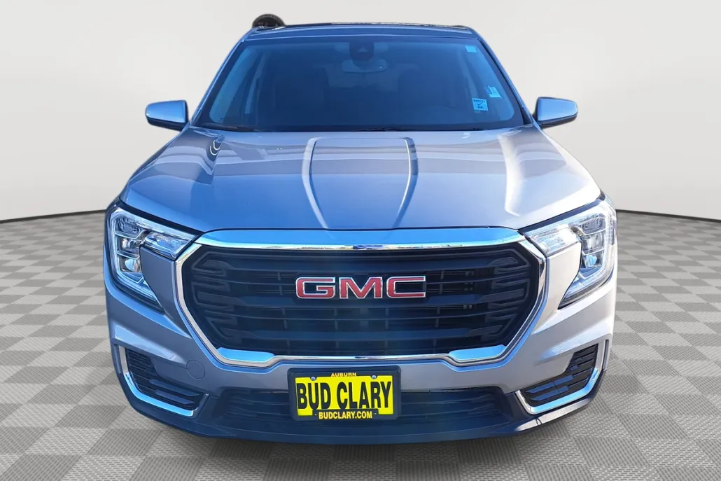 2024 Gmc Terrain SLE photo 1