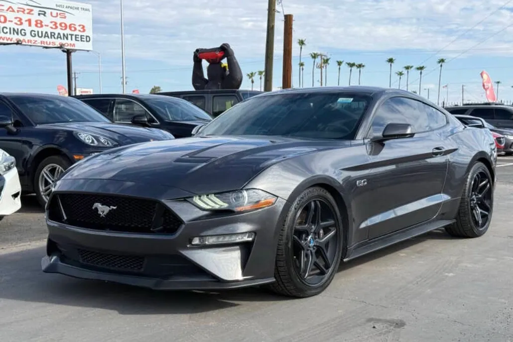 2020 Ford Mustang GT photo 1