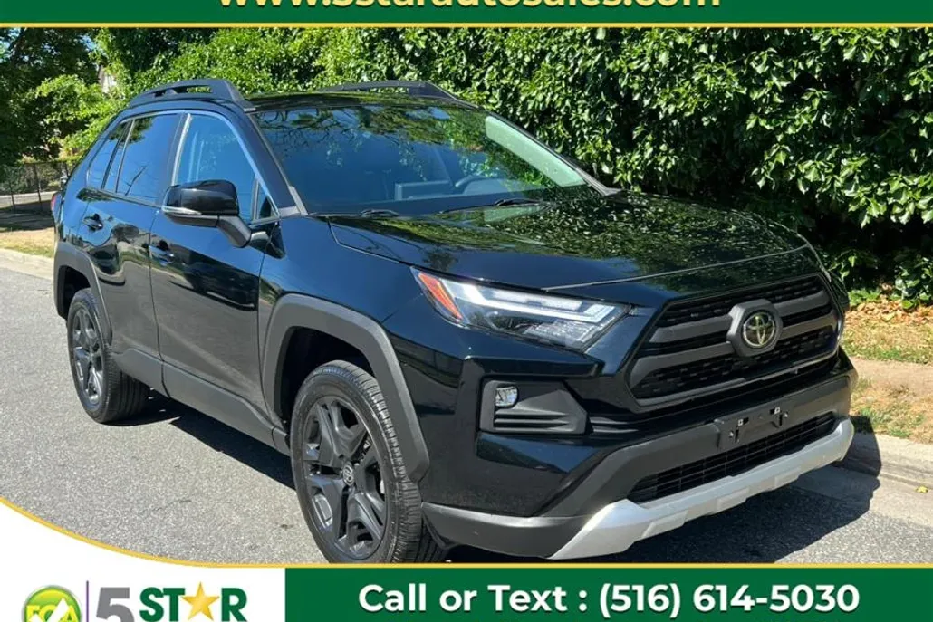 2022 Toyota RAV4 Adventure photo 1