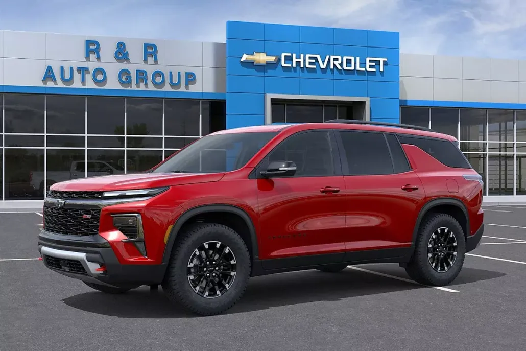 2026 Chevrolet Traverse Z71 photo 1