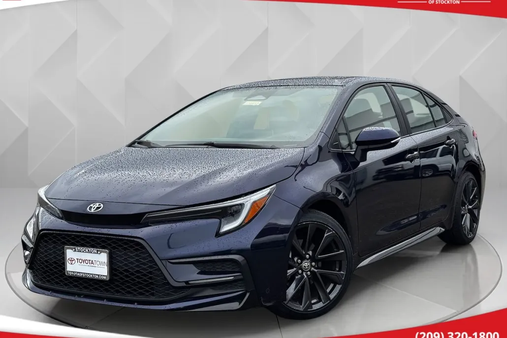 2023 Toyota Corolla XSE photo 1