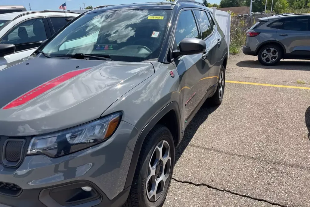 2022 Jeep Compass Trailhawk photo 1