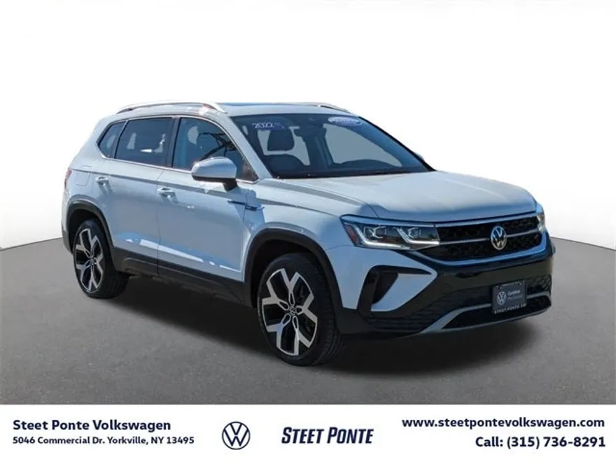 2022 Volkswagen Taos SEL photo 1