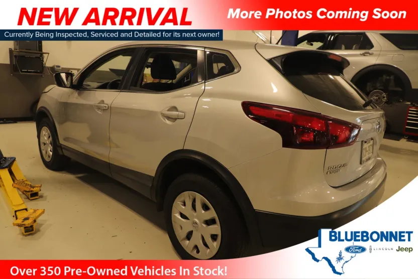 2019 Nissan Rogue Sport S photo 1