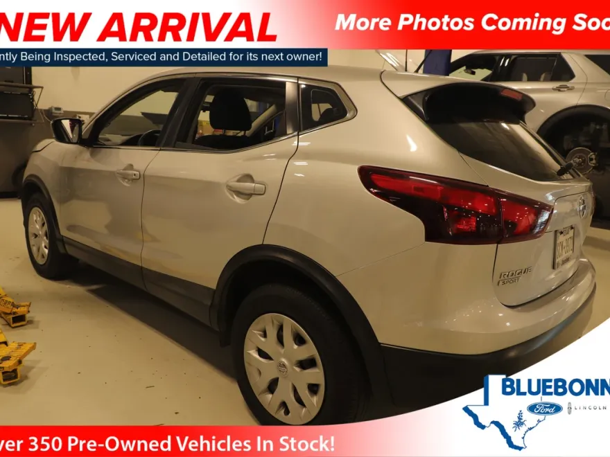 2019 Nissan Rogue Sport S photo 1