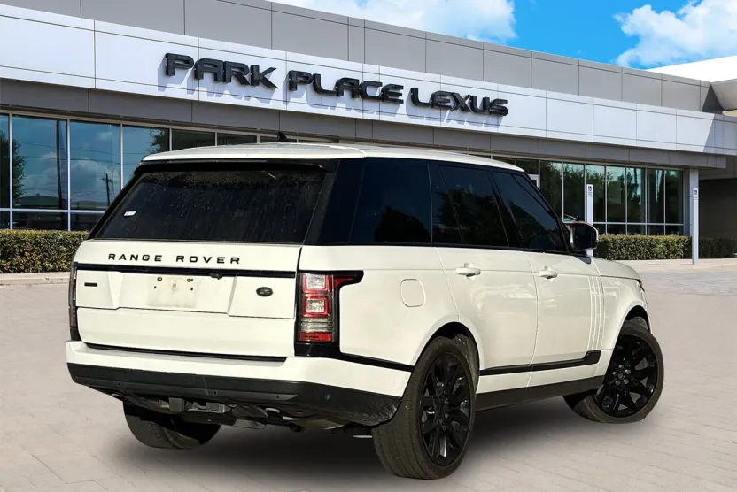 2016 Land Rover Range Rover SuperCharged photo 1