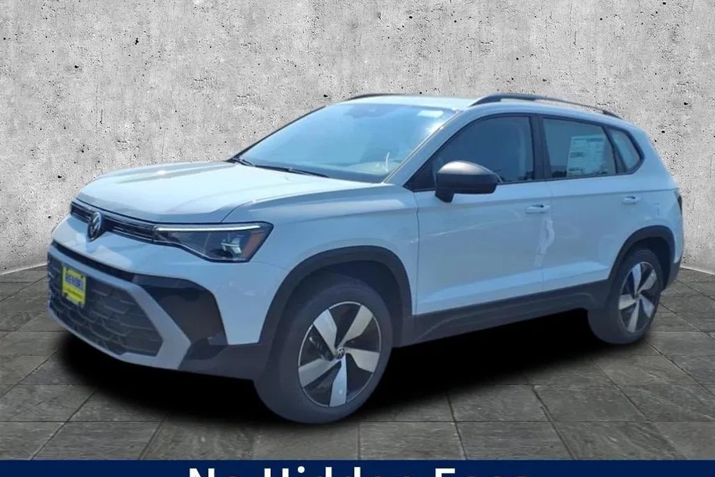 2025 Volkswagen Taos S photo 1