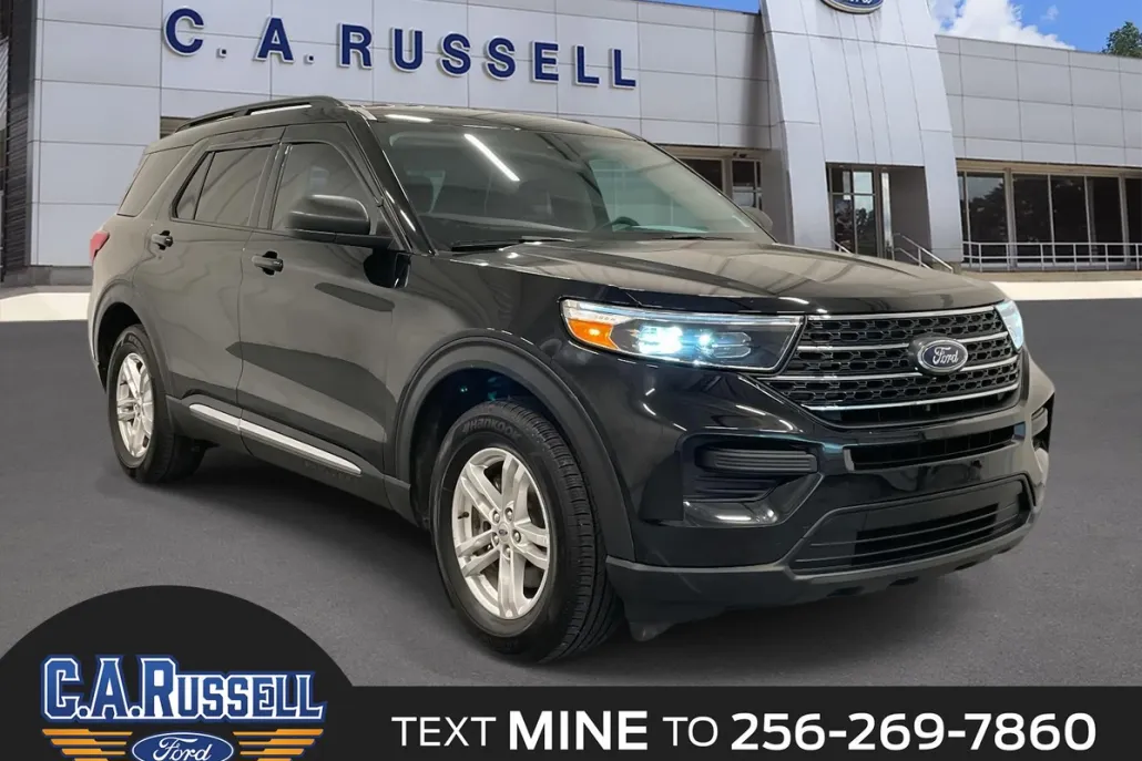 2022 Ford Explorer XLT photo 1