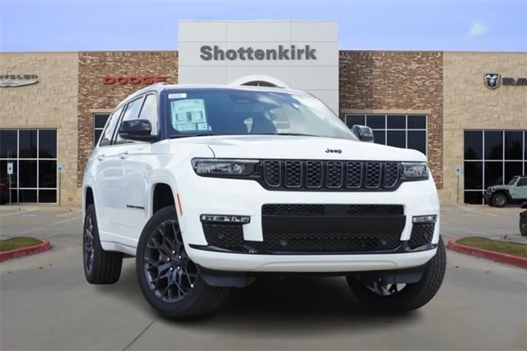 2025 Jeep Grand Cherokee L Summit photo 1