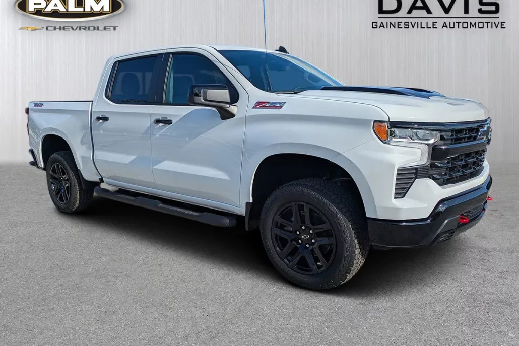 2026 Chevrolet Silverado 1500 LT Trail Boss photo 1