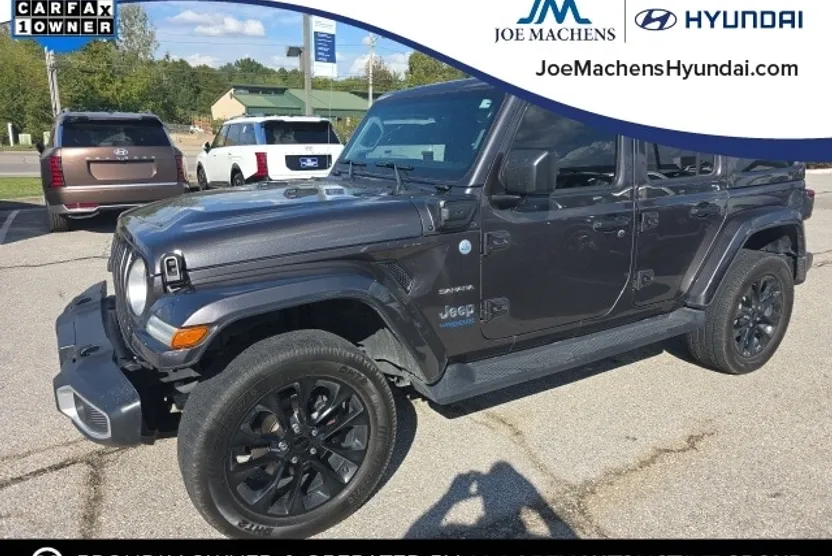 2021 Jeep Wrangler Unlimited Sahara 4xe photo 1