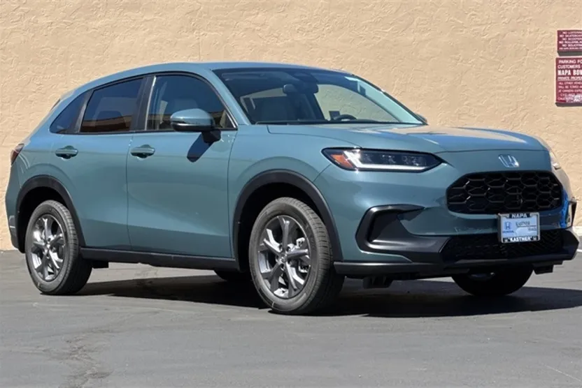 2026 Honda HR-V LX photo 1