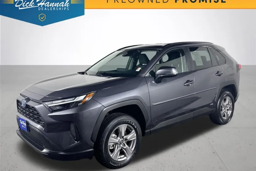 2024 Toyota RAV4 Hybrid LE photo 1