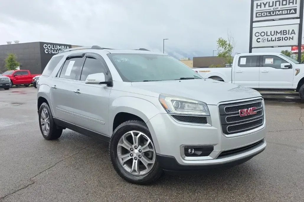 2016 Gmc Acadia SLT photo 1